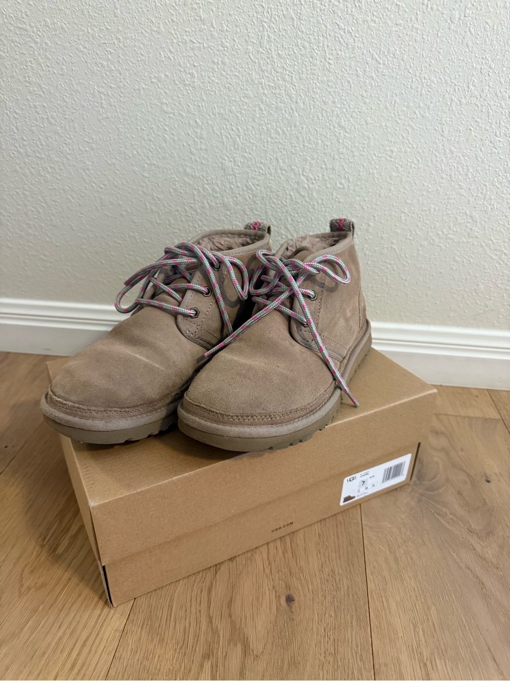 Ugg Casual Tan Suede Men's Chukka Boots